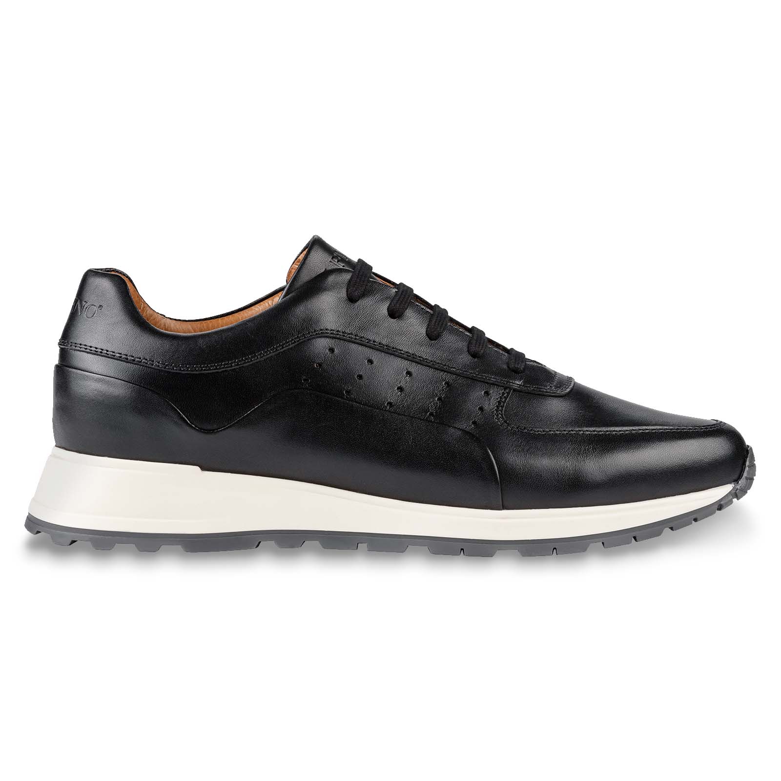Men's shoes with a sporty touch 