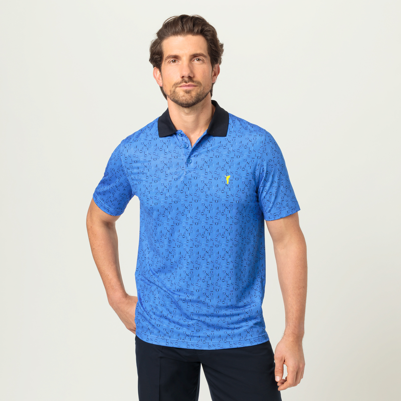 Men's stretch golf polo shirt with all-over typographic print 