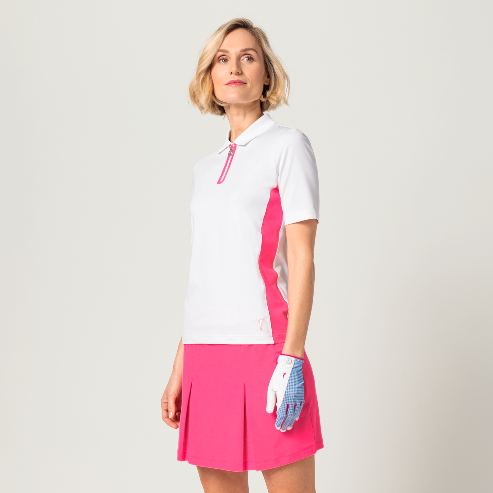 Ladies' innovative golf polo shirt with sun protection 