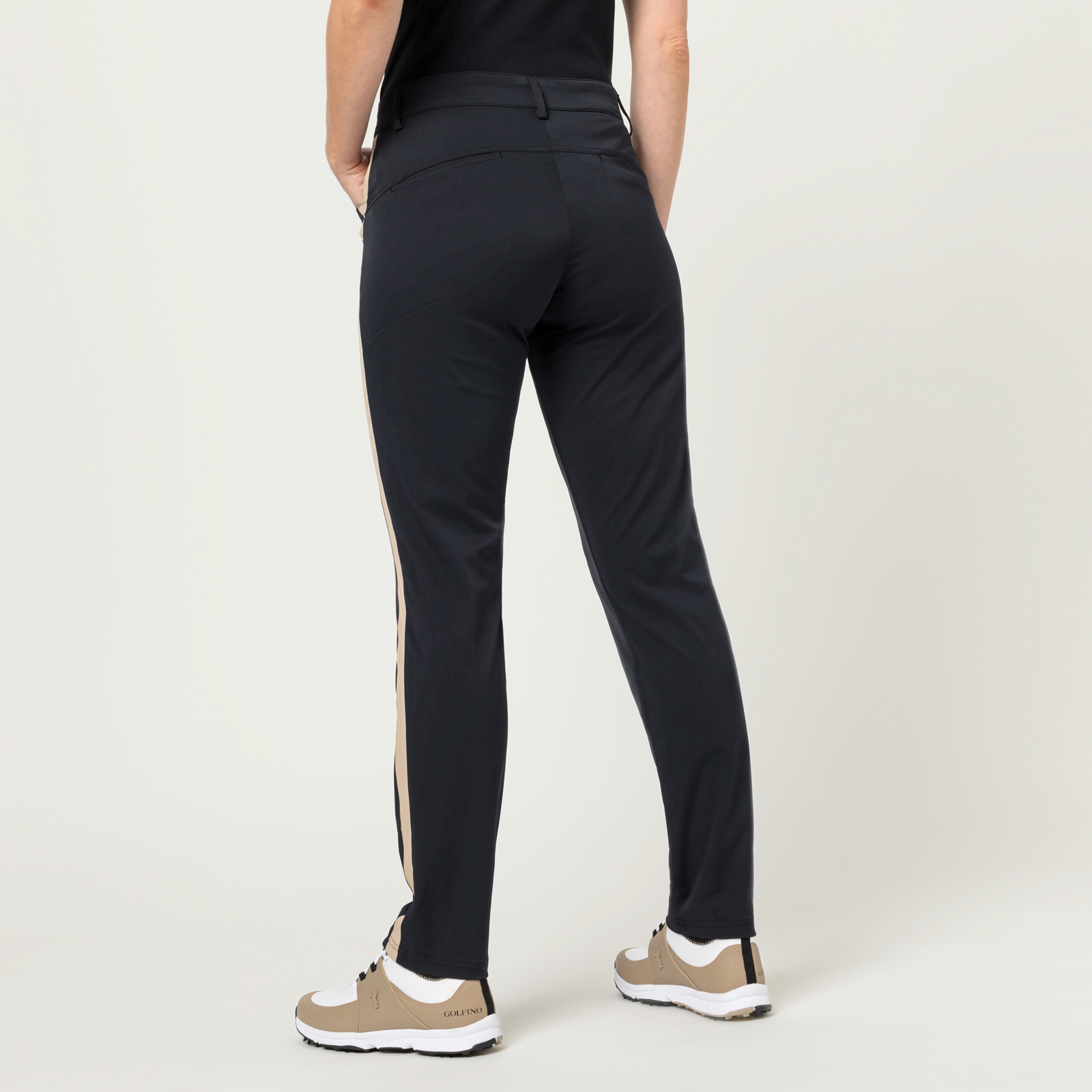 Ladies’ Techno Stretch 7/8 golf trousers with sun protection