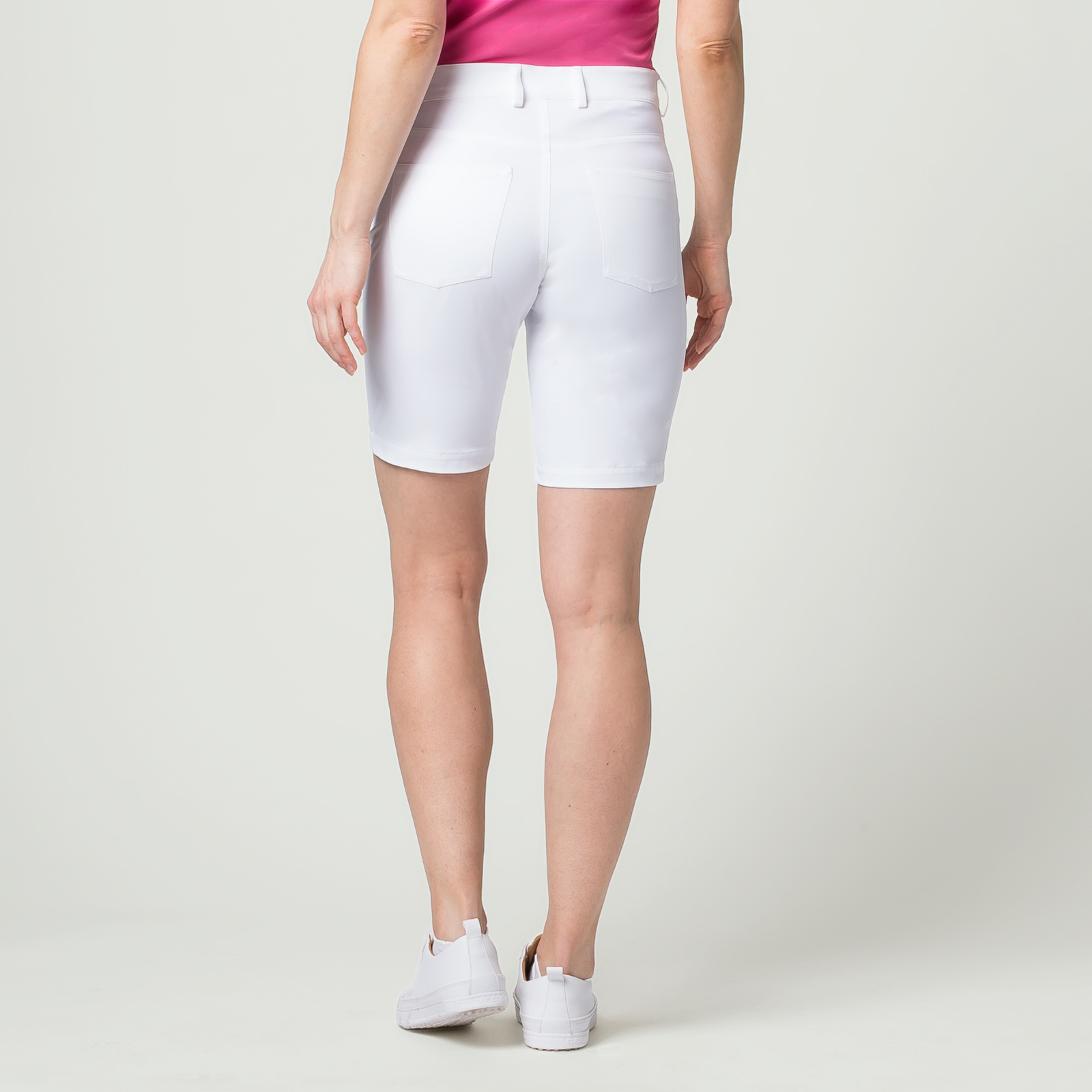 Damen Golf-Bermuda Sonnenschutz mit Extra Stretch Komfort in Slim Fit